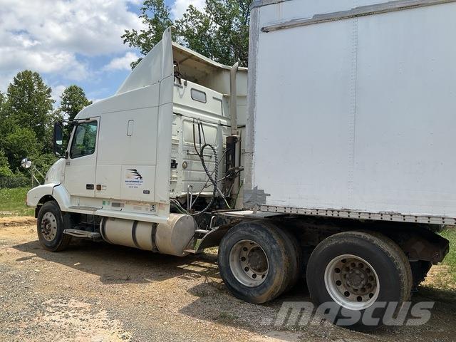 Volvo VNL Cabezas tractoras