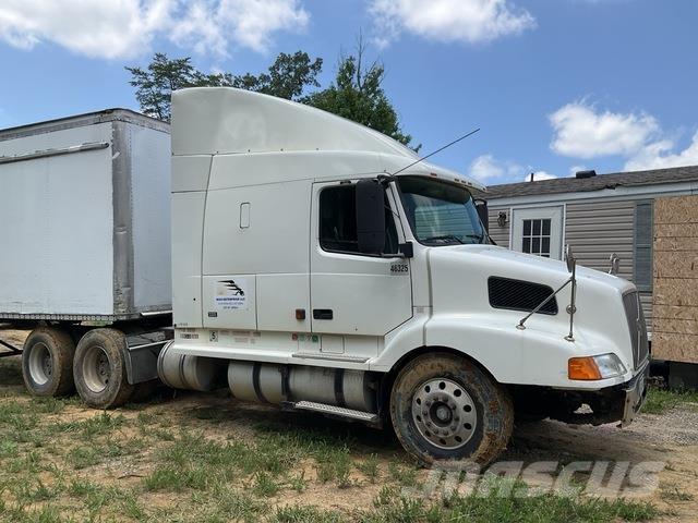 Volvo VNL Cabezas tractoras