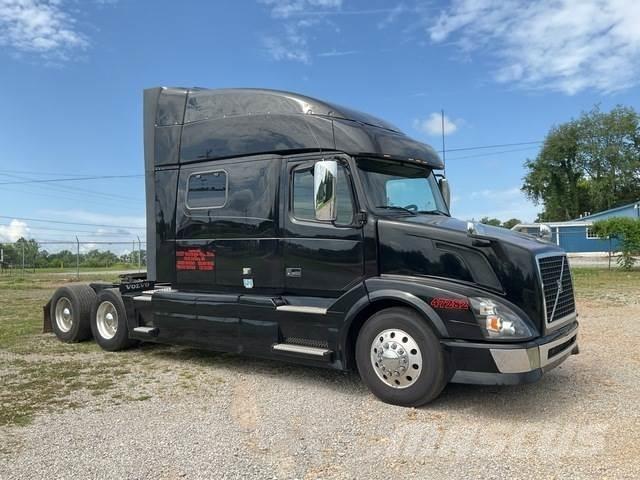 Volvo VNL Cabezas tractoras