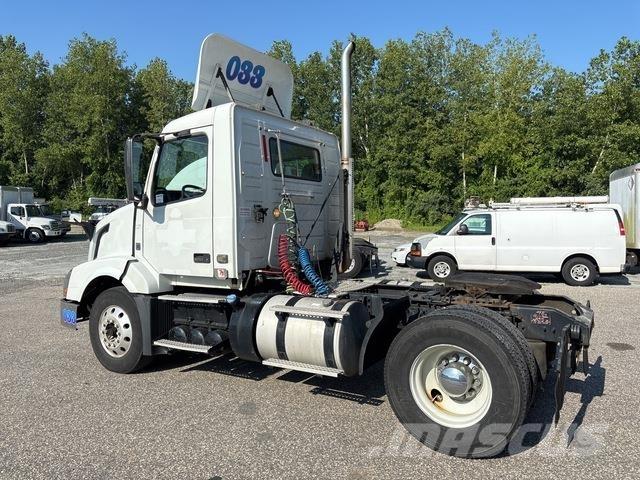 Volvo VNL Cabezas tractoras