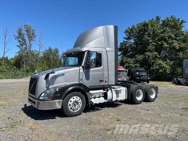 Volvo VNL Cabezas tractoras