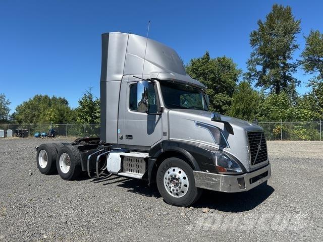 Volvo VNL Cabezas tractoras
