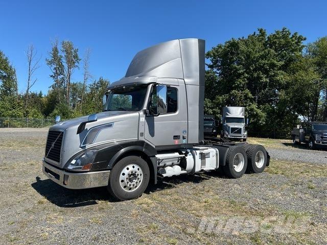 Volvo VNL Cabezas tractoras