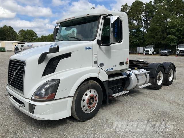 Volvo VNL Cabezas tractoras