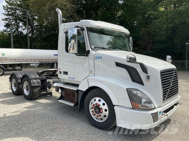 Volvo VNL Cabezas tractoras