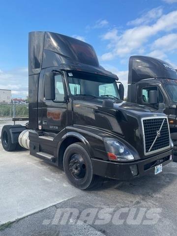 Volvo VNL Cabezas tractoras