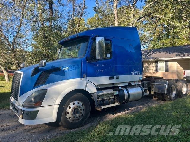 Volvo VNL Cabezas tractoras