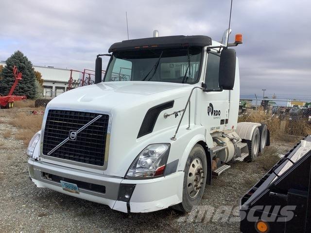 Volvo VNL Cabezas tractoras