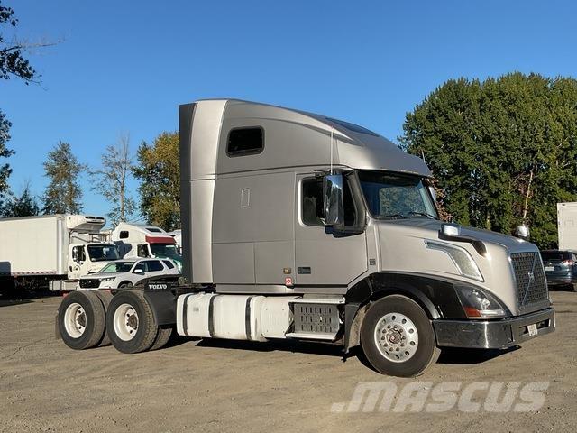 Volvo VNL Cabezas tractoras