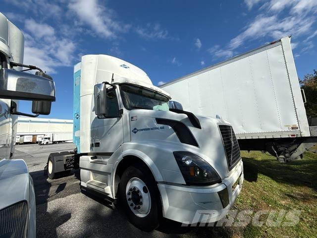 Volvo VNL Cabezas tractoras