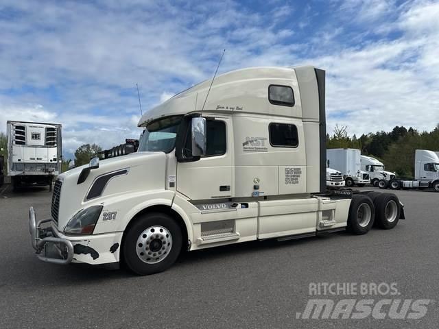 Volvo VNL 780 Cabezas tractoras