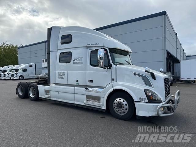 Volvo VNL 780 Cabezas tractoras