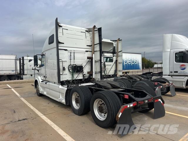 Volvo VNL64T Cabezas tractoras