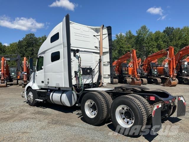 Volvo VNL760 Cabezas tractoras