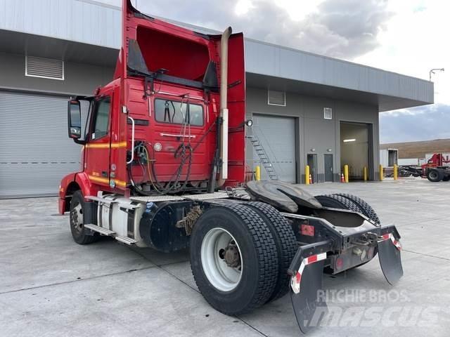 Volvo VNM Cabezas tractoras