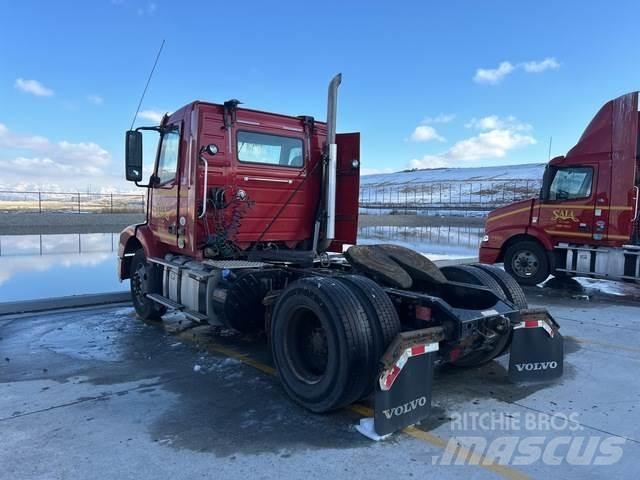 Volvo VNM Cabezas tractoras