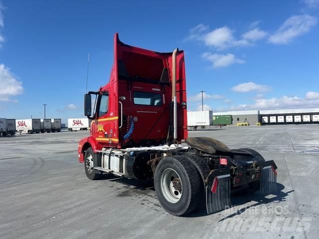 Volvo VNM Cabezas tractoras