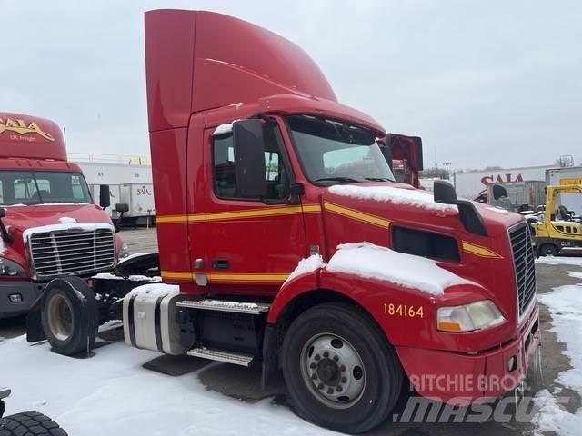 Volvo VNM Cabezas tractoras