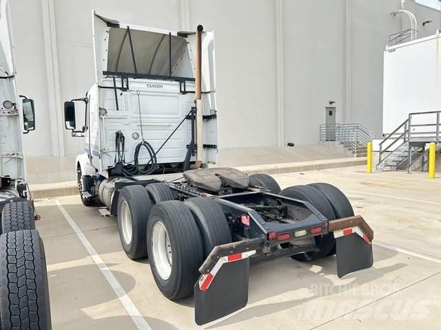 Volvo VNM Cabezas tractoras