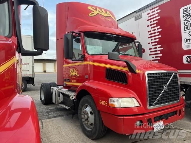 Volvo VNM Cabezas tractoras