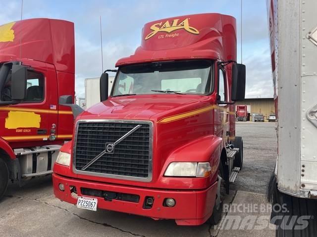 Volvo VNM Cabezas tractoras