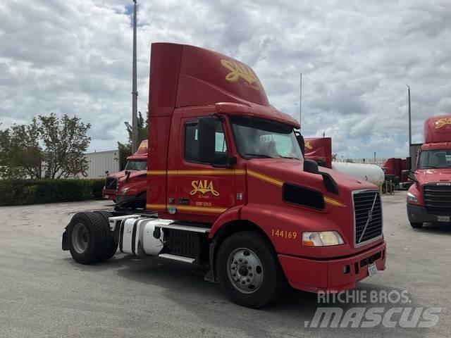 Volvo VNM Cabezas tractoras