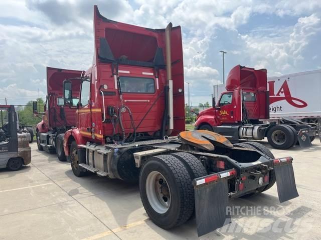 Volvo VNM Cabezas tractoras