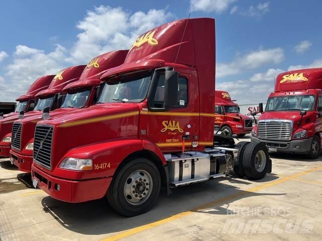 Volvo VNM Cabezas tractoras