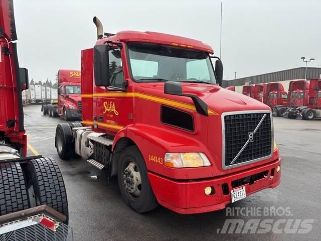 Volvo VNM Cabezas tractoras