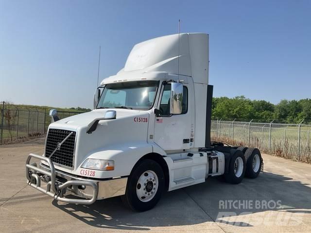 Volvo VNM Cabezas tractoras