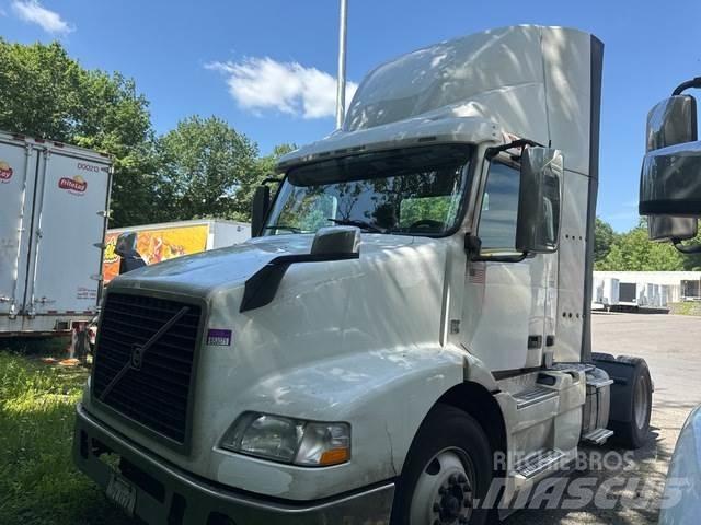 Volvo VNM Cabezas tractoras