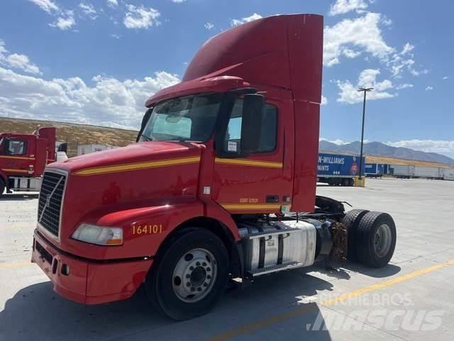 Volvo VNM Cabezas tractoras