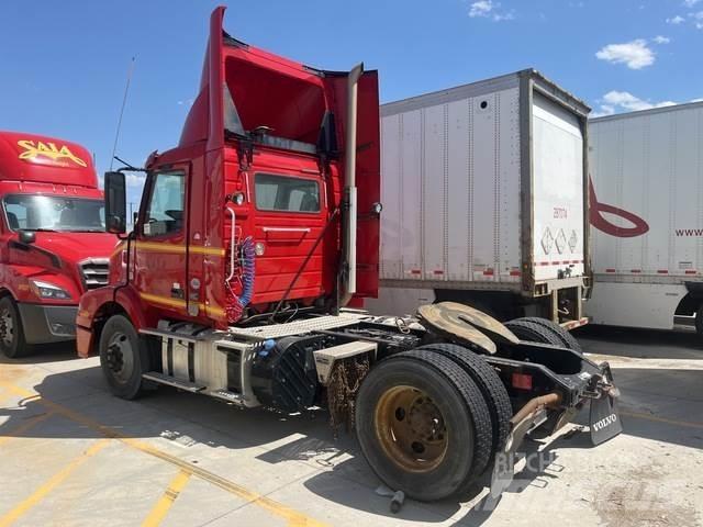 Volvo VNM Cabezas tractoras