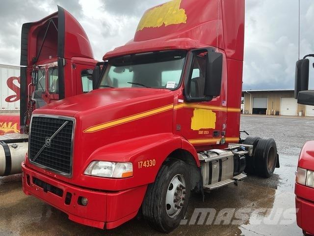Volvo VNM Cabezas tractoras
