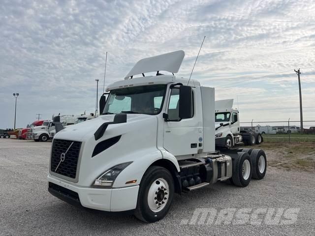 Volvo VNR64300 Cabezas tractoras