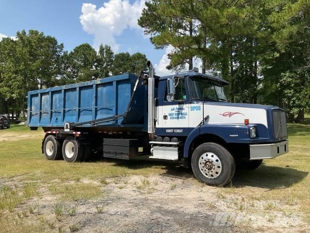 Volvo WG Camiones portacubetas