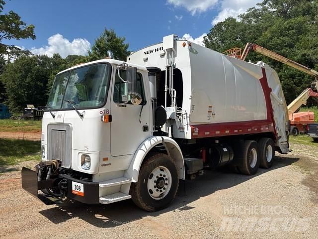 Volvo WX64 Camiones de basura