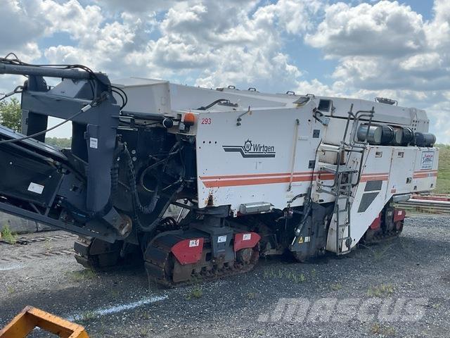 Wirtgen W2100 Máquinas moledoras de asfalto en frío