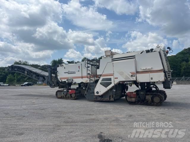 Wirtgen W2200 Máquinas moledoras de asfalto en frío