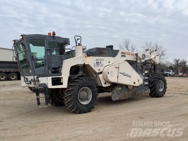 Wirtgen WR2000 Compactadores de suelo