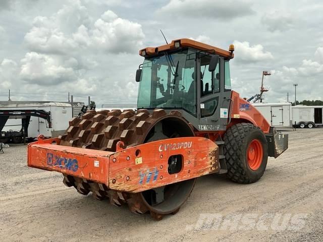 XCMG CV123PDU Rodillos de un solo tambor