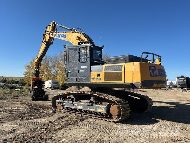 XCMG XE300U Procesadoras y cortadoras de leña