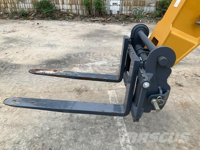 XCMG XT2506E Carretillas telescópicas