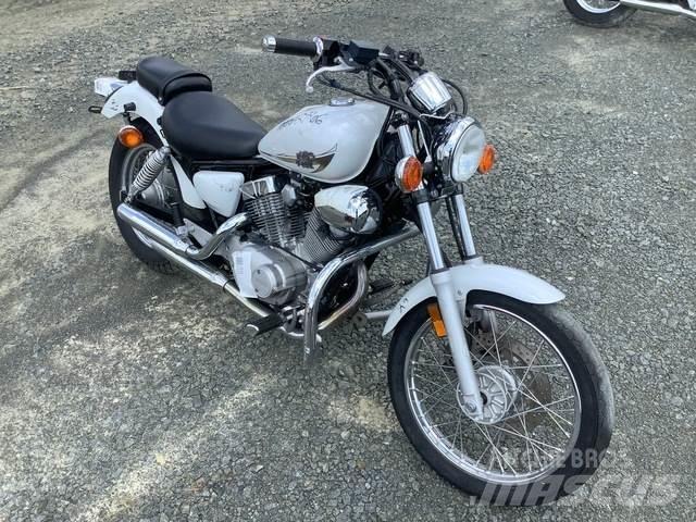 Yamaha Star Construcción - Otros