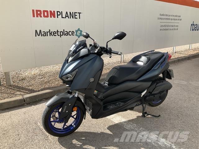 Yamaha X-Max Todoterrenos