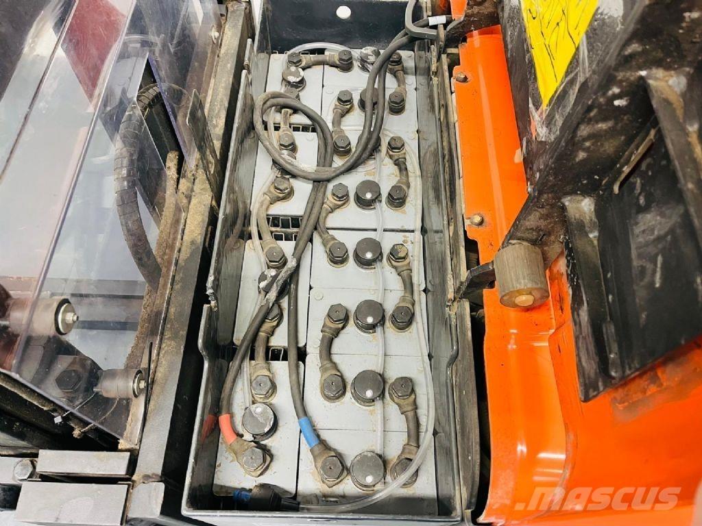 BT SPE160L Apiladores eléctricos