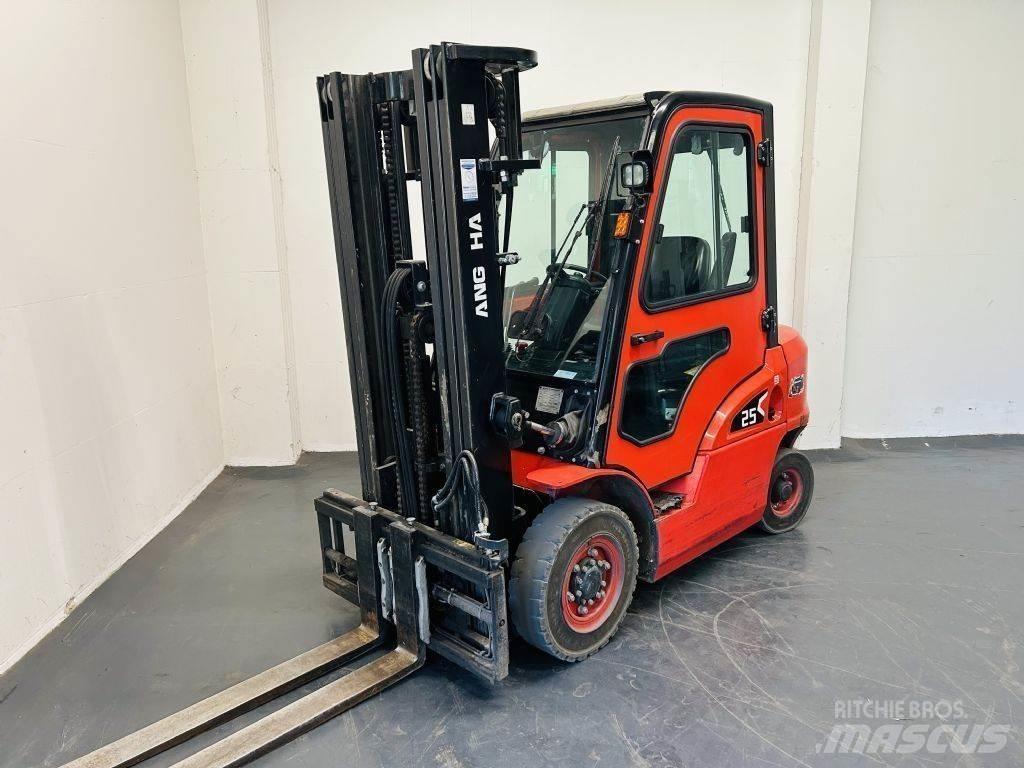 Hangcha CPCD25-XRW92F Carretillas diesel