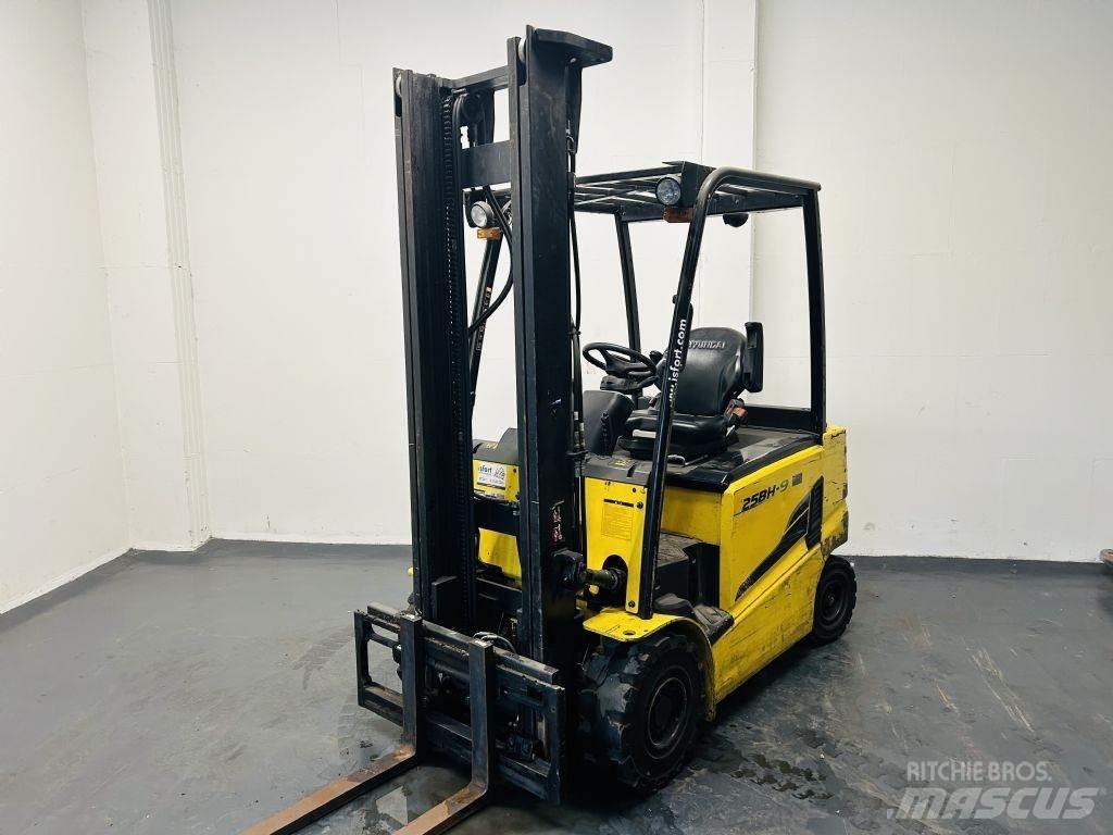 Hyundai 25BH-9 Carretillas de horquilla eléctrica