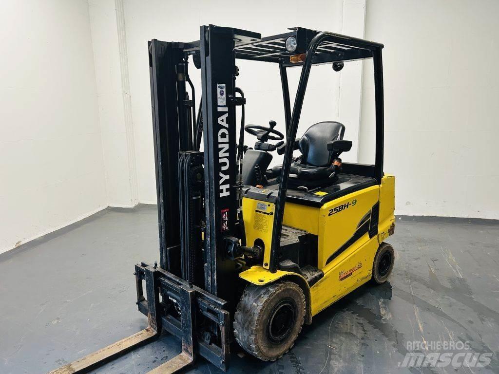 Hyundai 25BH-9 Carretillas de horquilla eléctrica