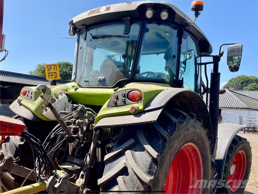 CLAAS ARION 430 Tractores